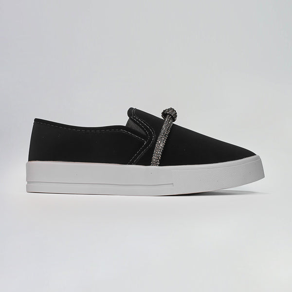 Sapato Feminino Preto Slip On Com Laço de Strass